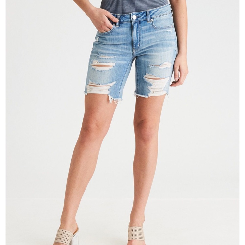 American Eagle Bermuda Shorts